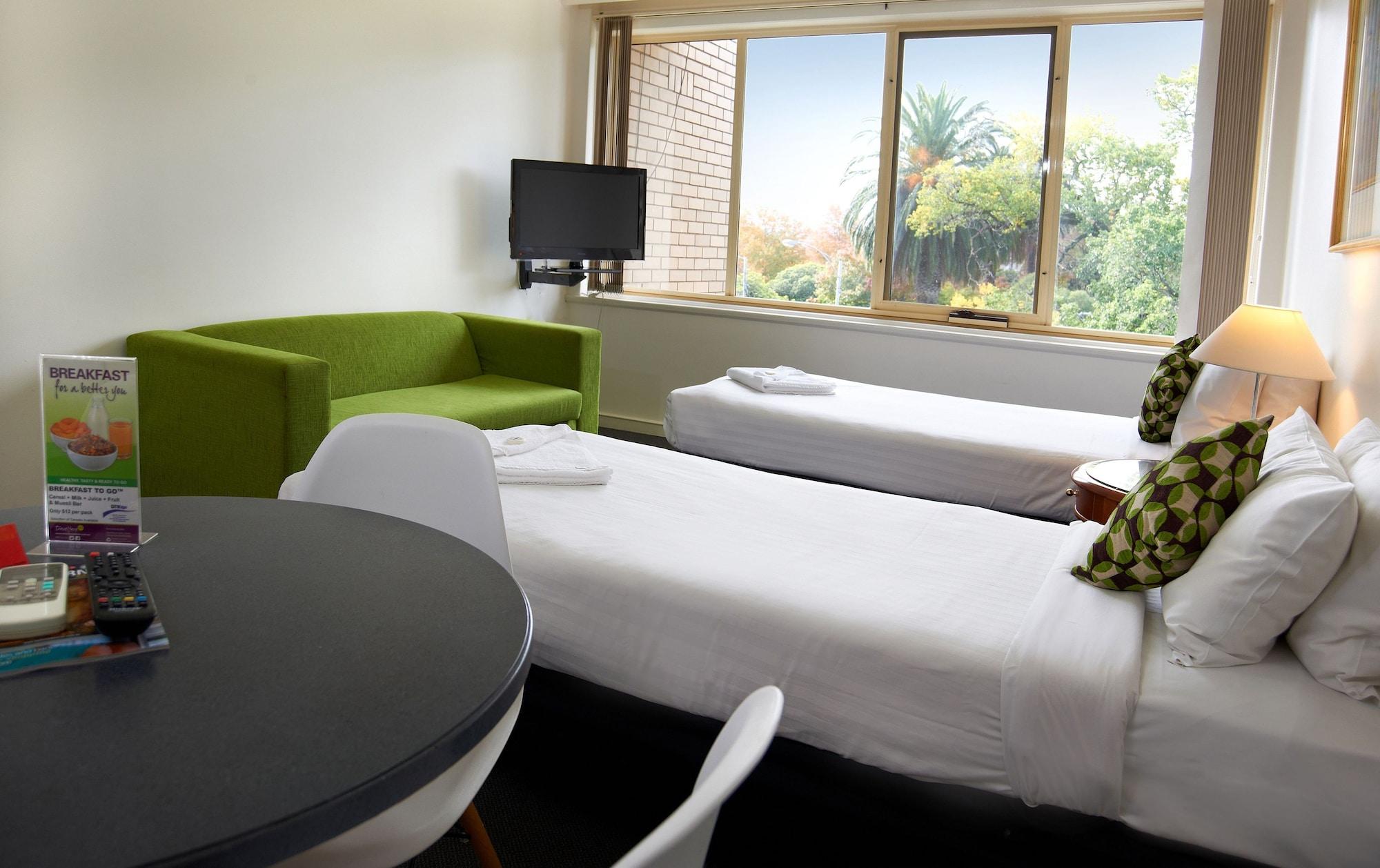 City Edge East Melbourne Apartment Hotel Exterior photo