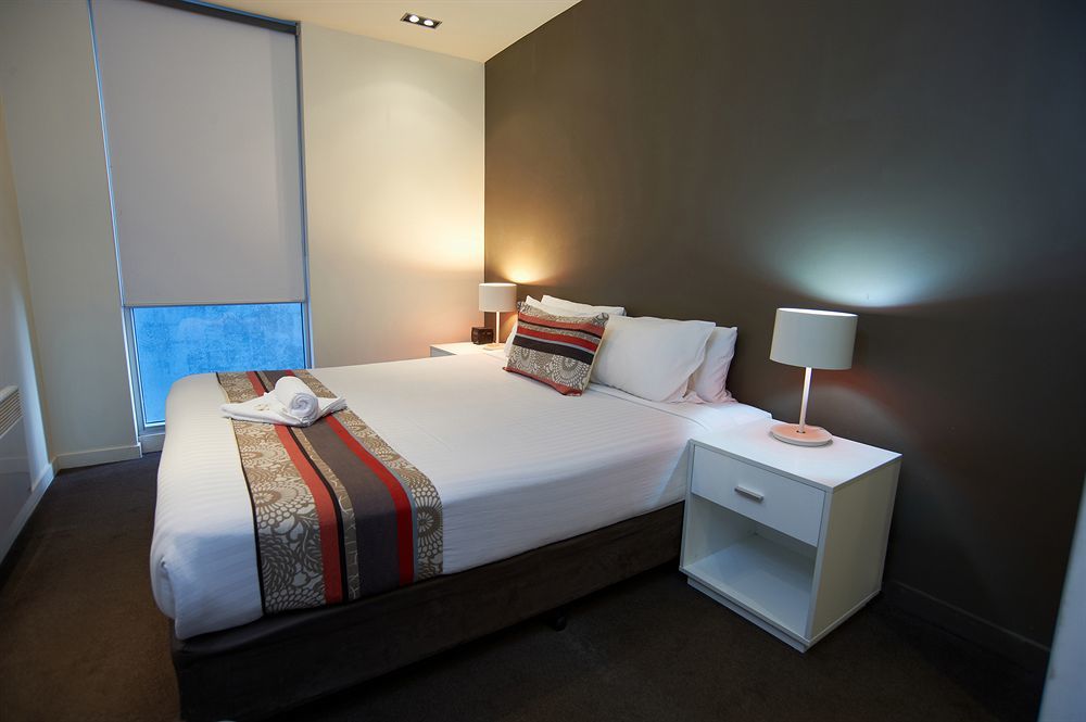 City Edge East Melbourne Apartment Hotel Exterior photo