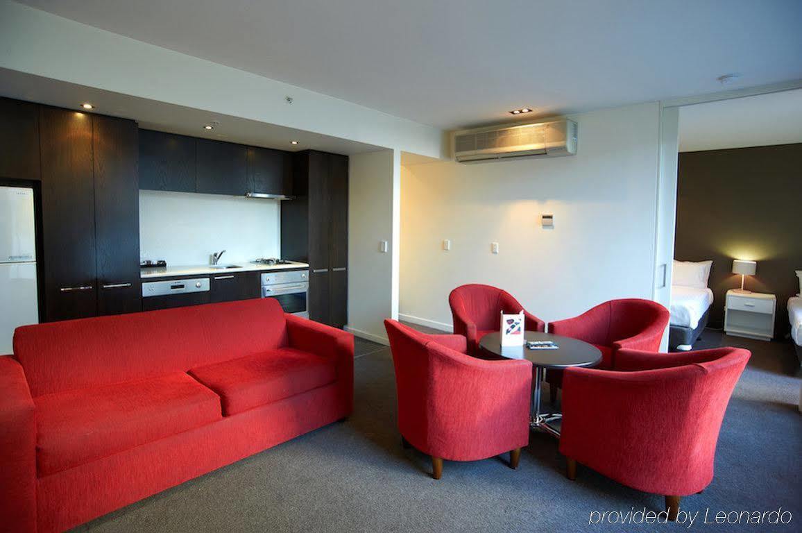 City Edge East Melbourne Apartment Hotel Exterior photo