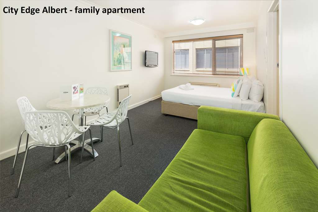 City Edge East Melbourne Apartment Hotel Room photo